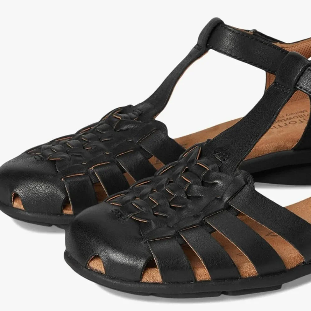 Comfortiva Persa Pillowtop Fisherman Sandals - BLACK - Picture 3 of 6